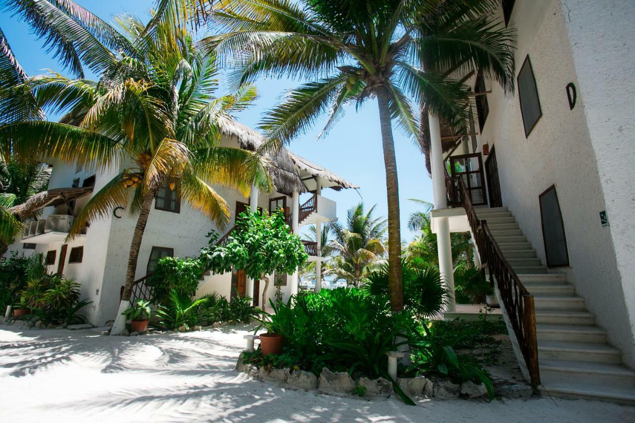 Hotel Cabana Los Lirios Tulum Exterior foto